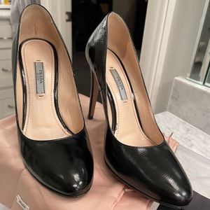 Black Prada Pumps